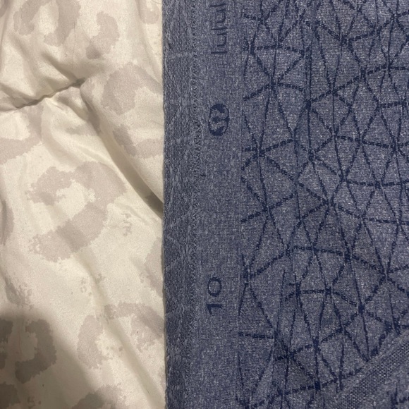 Lululemon Swifty Tech - Picture 2 of 3